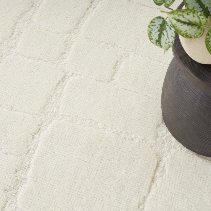 blnco_blo02_ivory_8x10_099446945310_room02.jpg Blanco Blo02 Ivory Area Rug